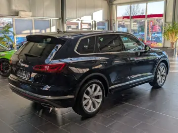 VW Touareg 3.0 V6 TDI 4Motion