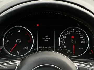 Audi Q5 Gen-8R-2008-2016