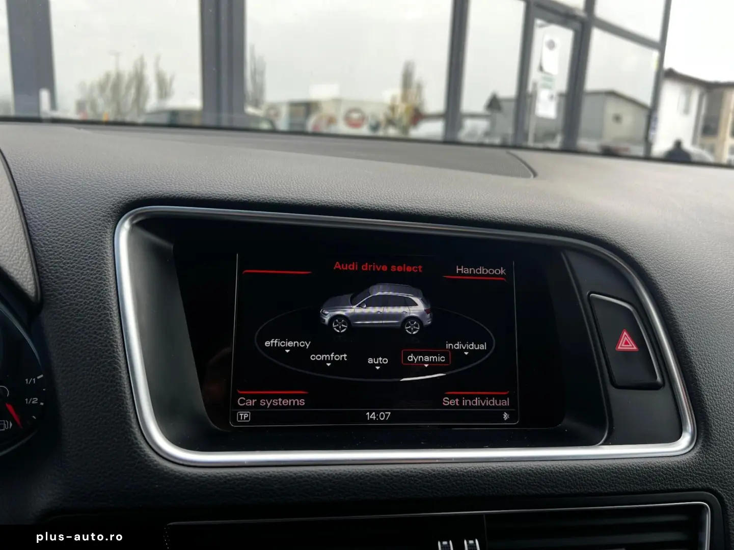 Audi Q5 Gen-8R-2008-2016