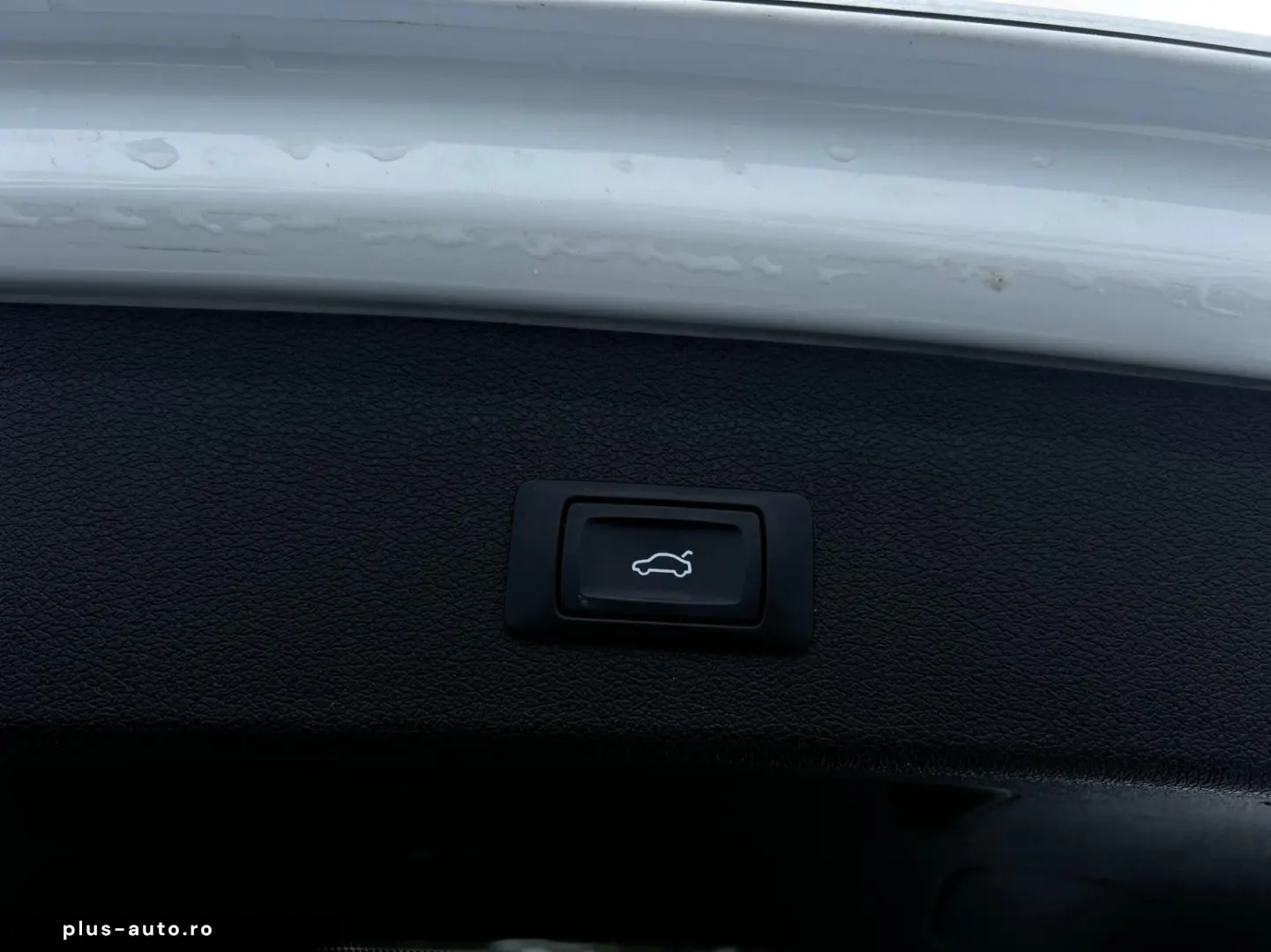 Audi Q5 Gen-8R-2008-2016