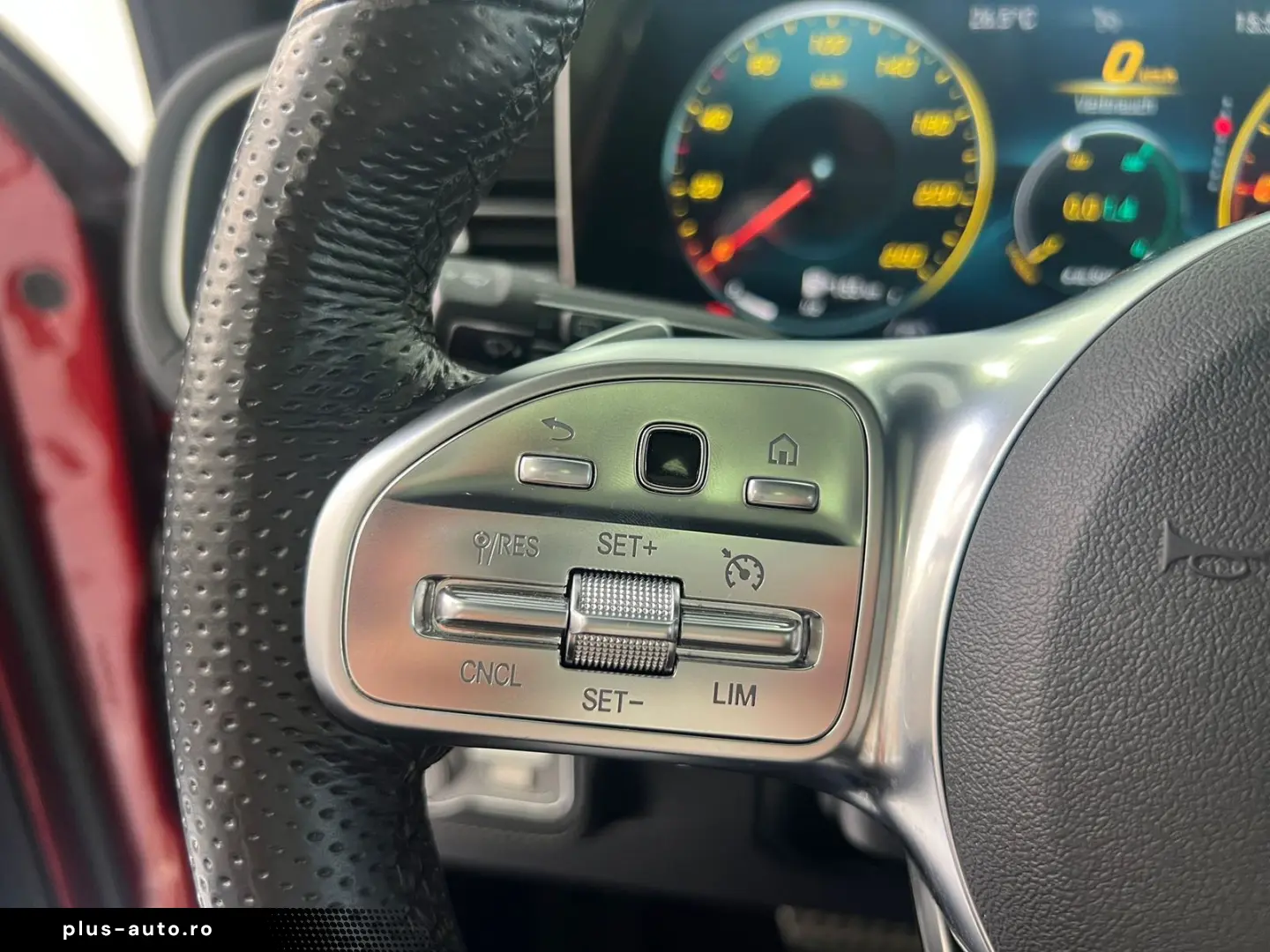 MERCEDES-BENZ GLE 350 e 4M