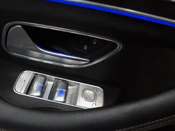 MERCEDES-BENZ GLE 350 e 4M