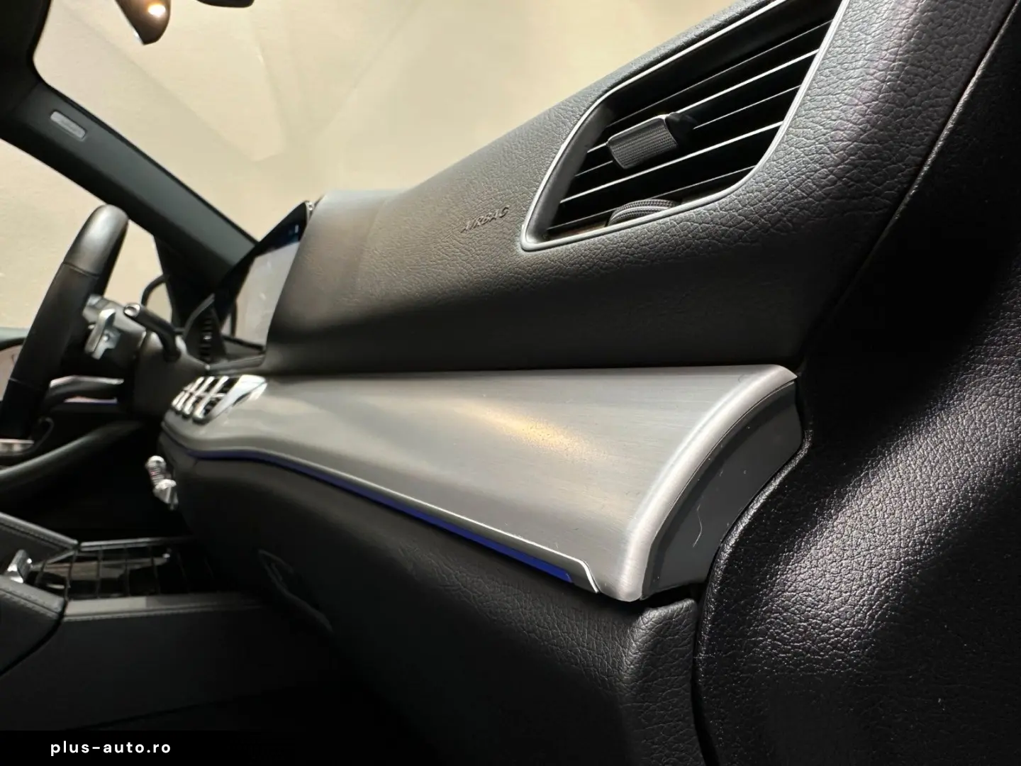 MERCEDES-BENZ GLE350 e AMG LINE