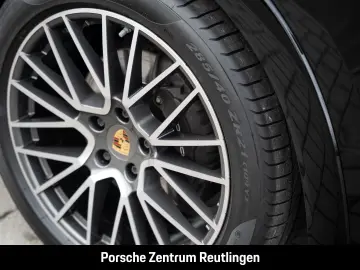 PORSCHE Cayenne E-Hybrid Platinum Edition Head-Up BOSE