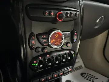 𝐌𝐢𝐧𝐢 𝐂𝐨𝐮𝐧𝐭𝐫𝐲𝐦𝐚𝐧 𝐒