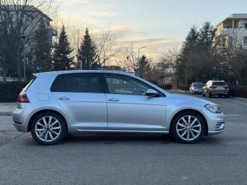 Volkswagen Golf 1.5 TSI DSG Highline