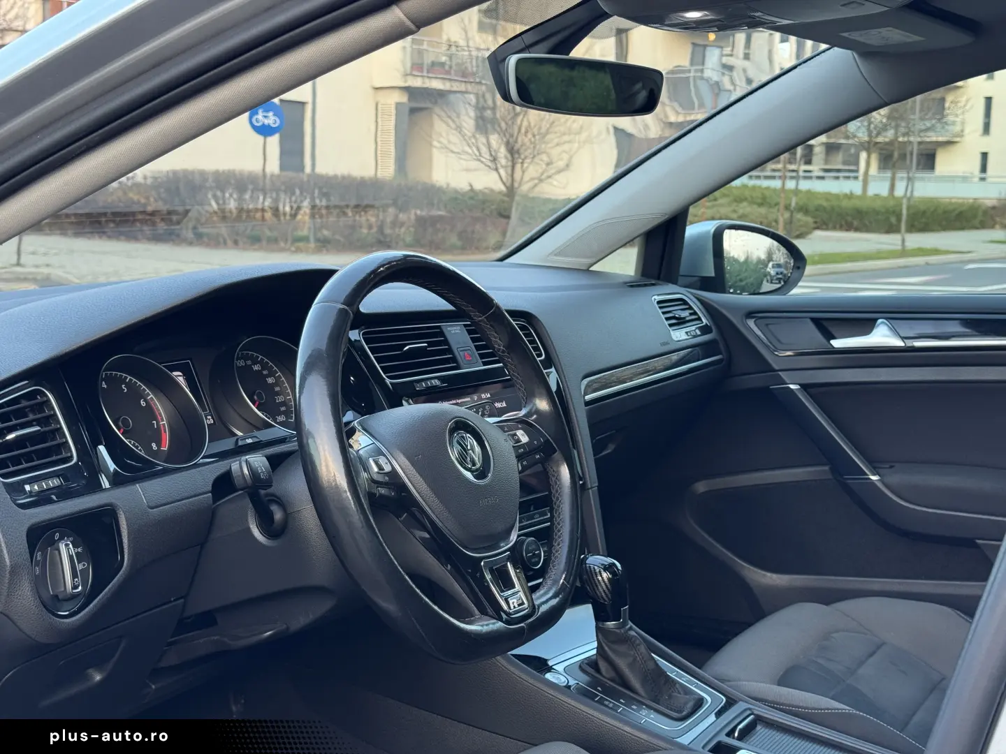 Volkswagen Golf 1.5 TSI DSG Highline