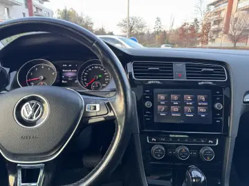 Volkswagen Golf 1.5 TSI DSG Highline