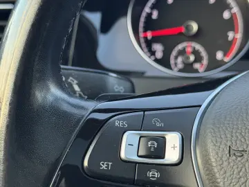 Volkswagen Golf 1.5 TSI DSG Highline