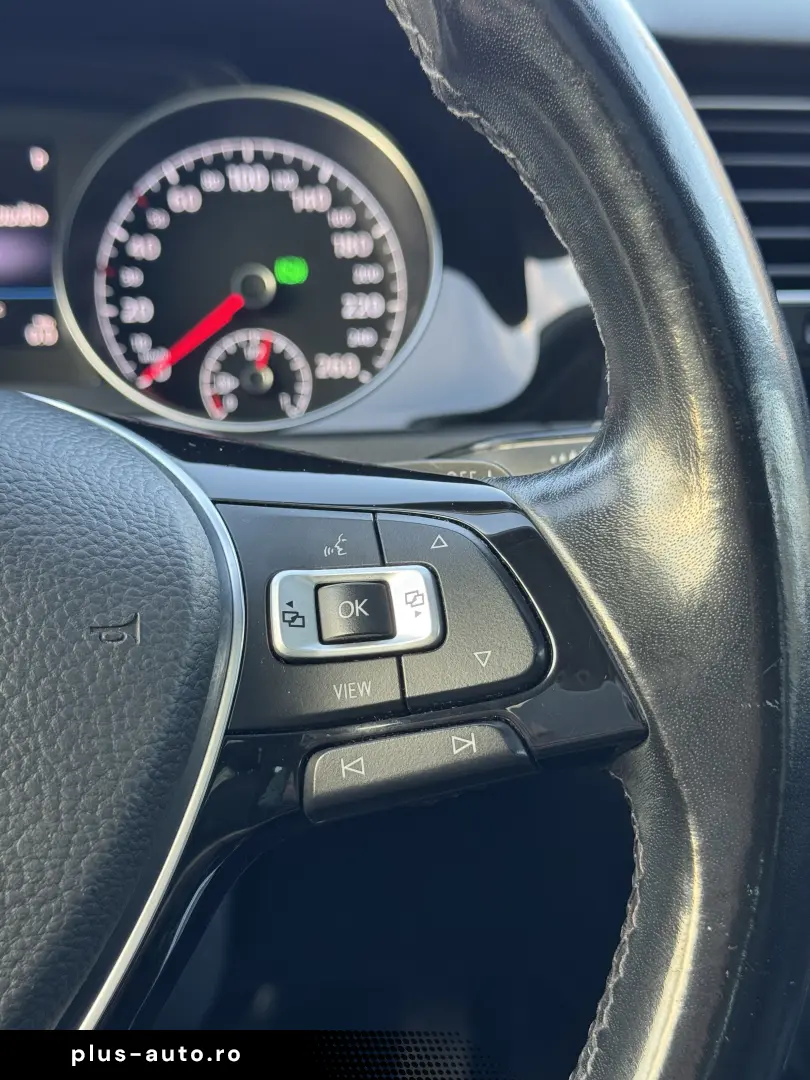 Volkswagen Golf 1.5 TSI DSG Highline