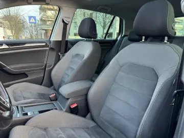 Volkswagen Golf 1.5 TSI DSG Highline