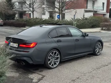 BMW Seria 3 330i Automat