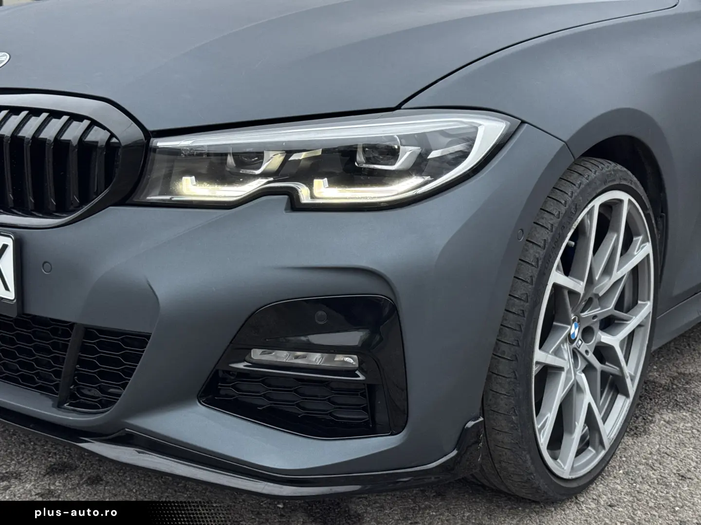 BMW Seria 3 330i Automat