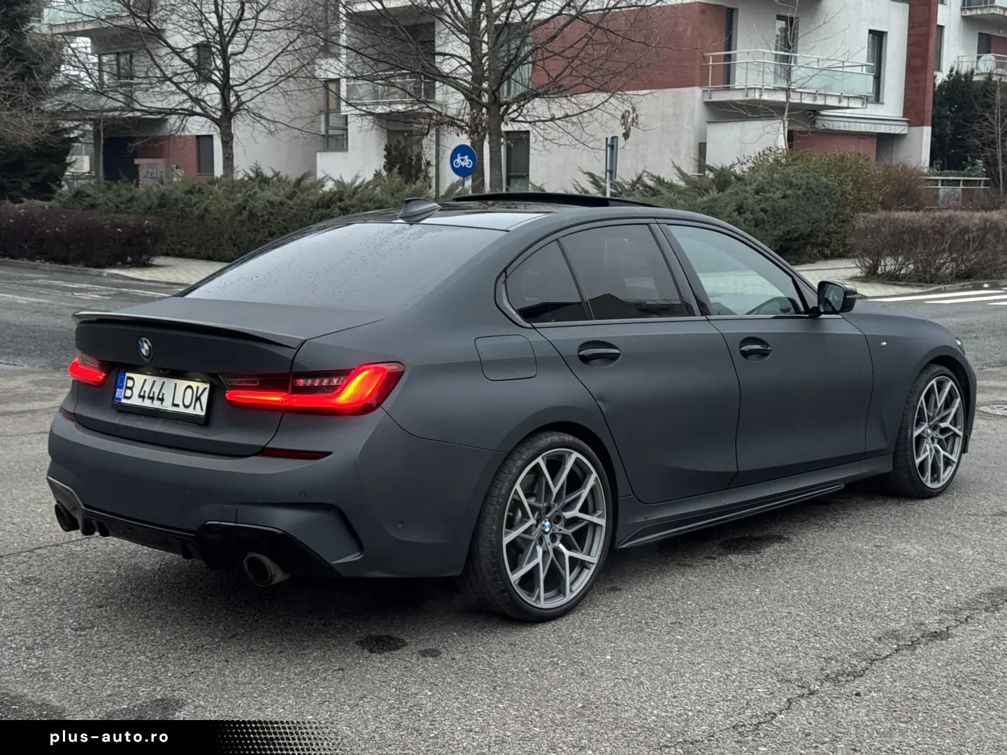 BMW Seria 3 330i Automat