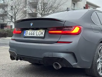BMW Seria 3 330i Automat