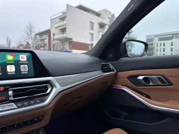 BMW Seria 3 330i Automat