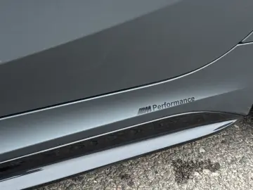 BMW Seria 3 330i Automat