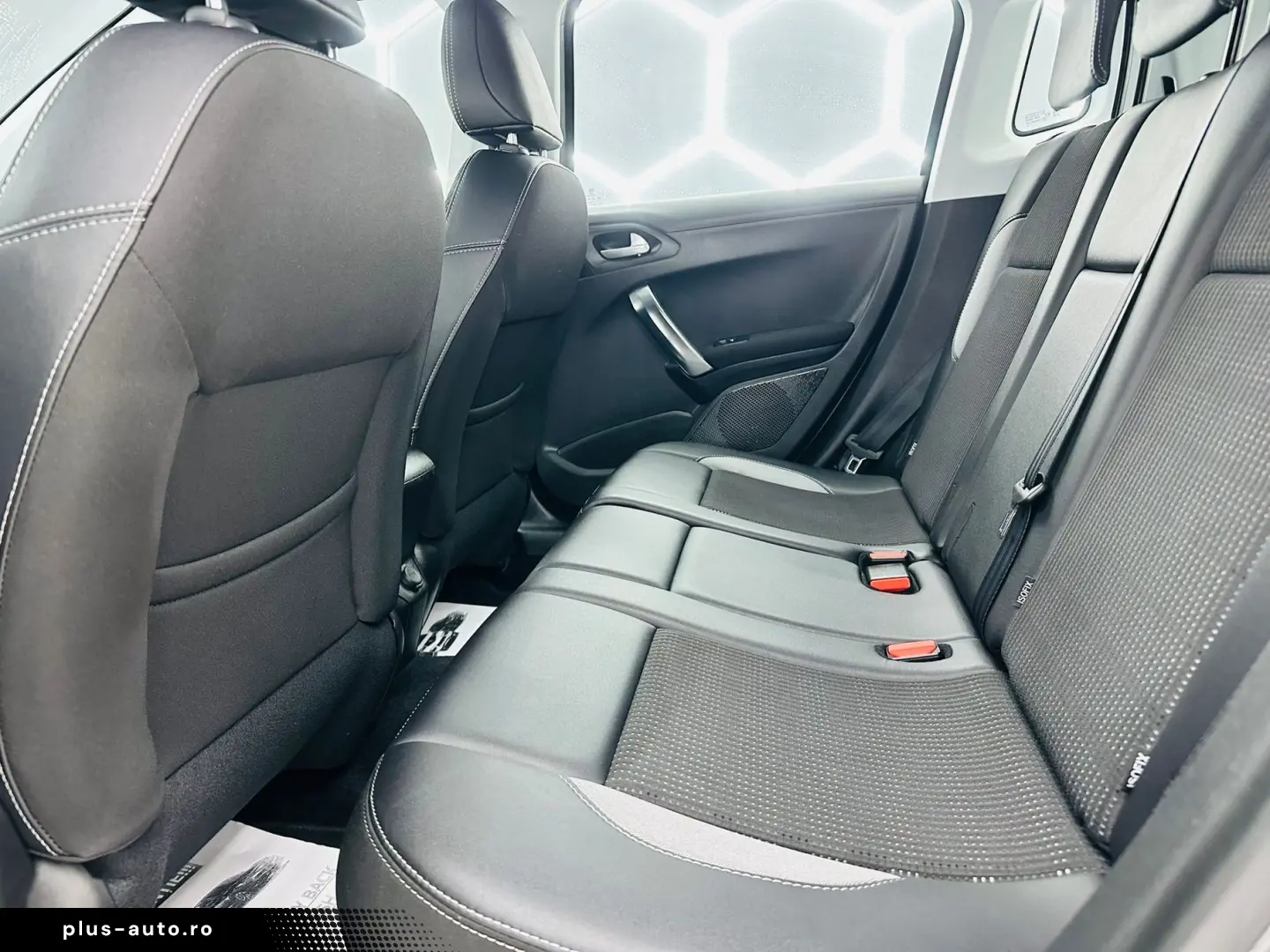 PEUGEOT 2008 2017 1.2i E6 Garantie 12 Luni Rate Avans 0 Doar