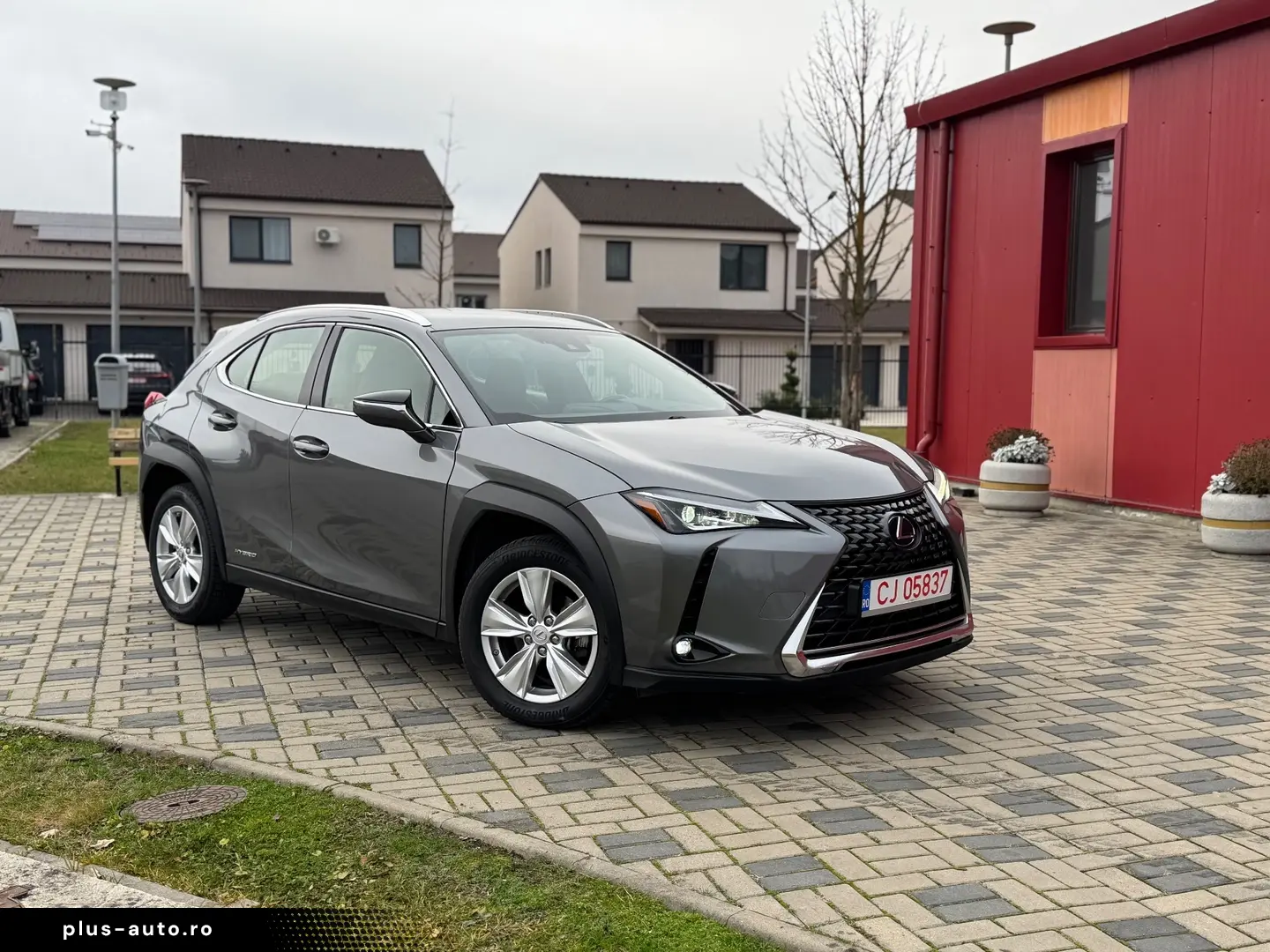 Lexus UX
