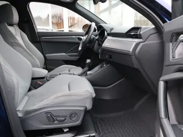 AUDI Q3 45 TFSI QUATTRO S Line