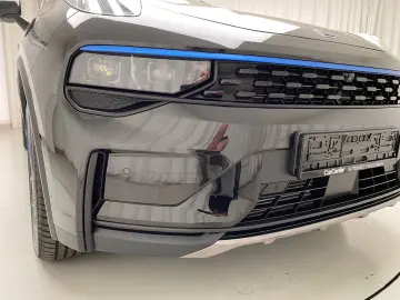 LYNC AND CO 01 1.5 TD PHEV