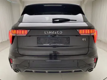 LYNC AND CO 01 1.5 TD PHEV