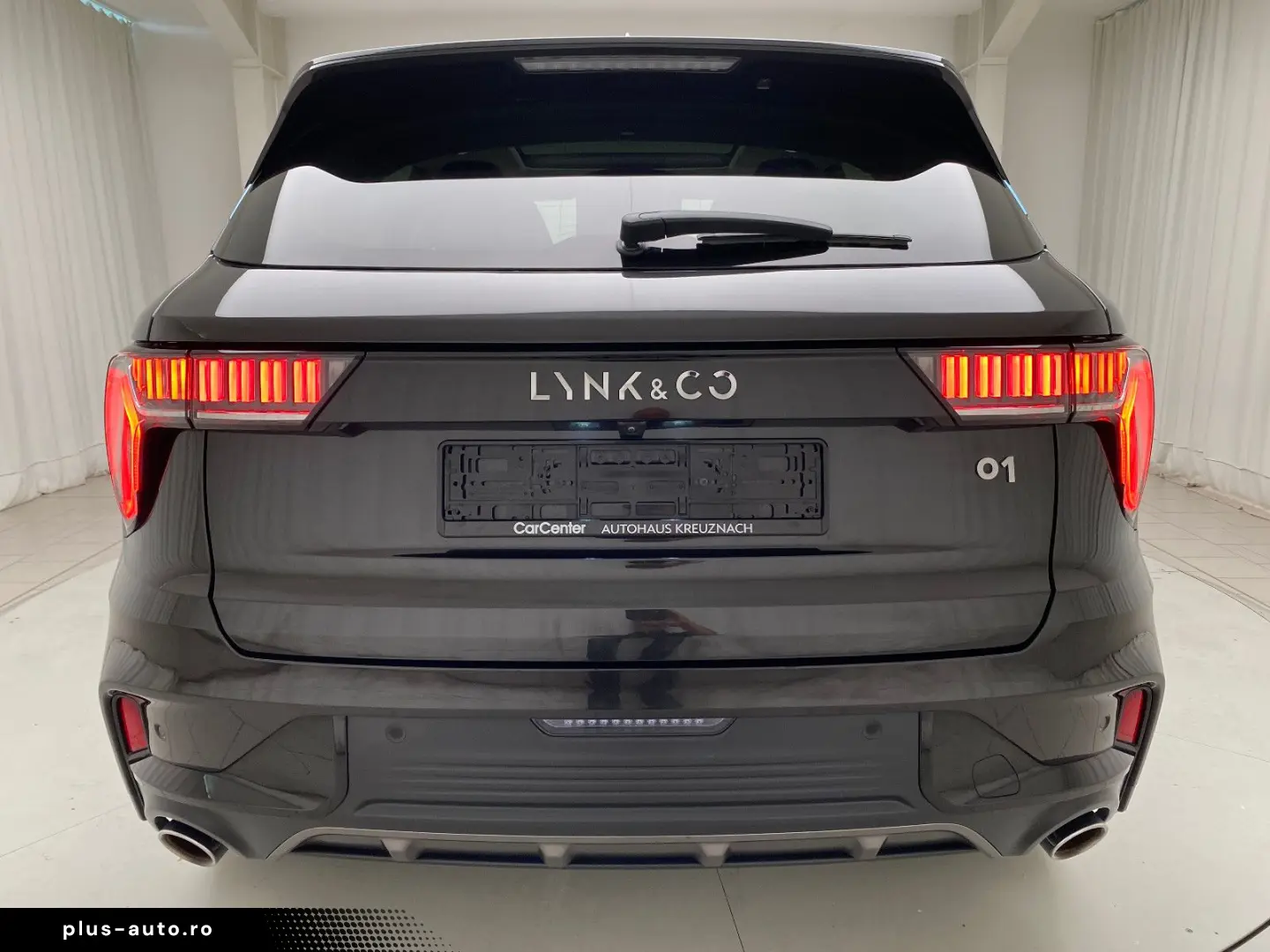 LYNC AND CO 01 1.5 TD PHEV