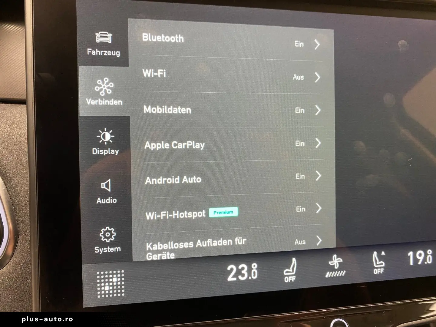 LYNC AND CO 01 1.5 TD PHEV