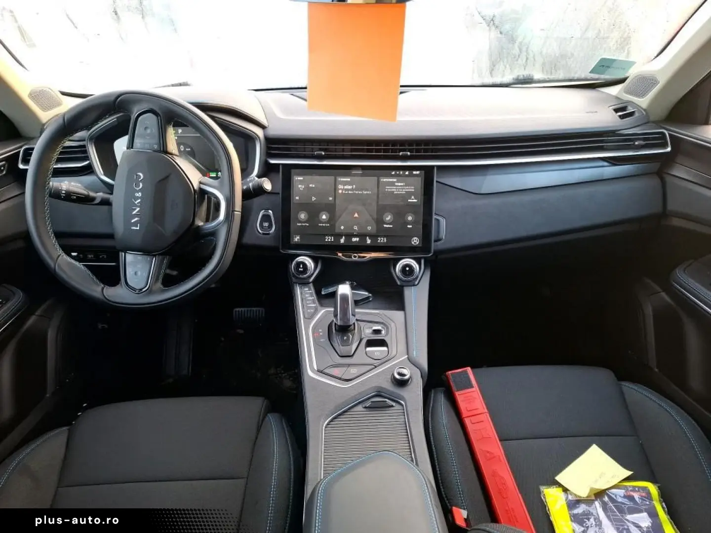 LYNC AND CO 01 1 5TD PHEV (EURO 6d)