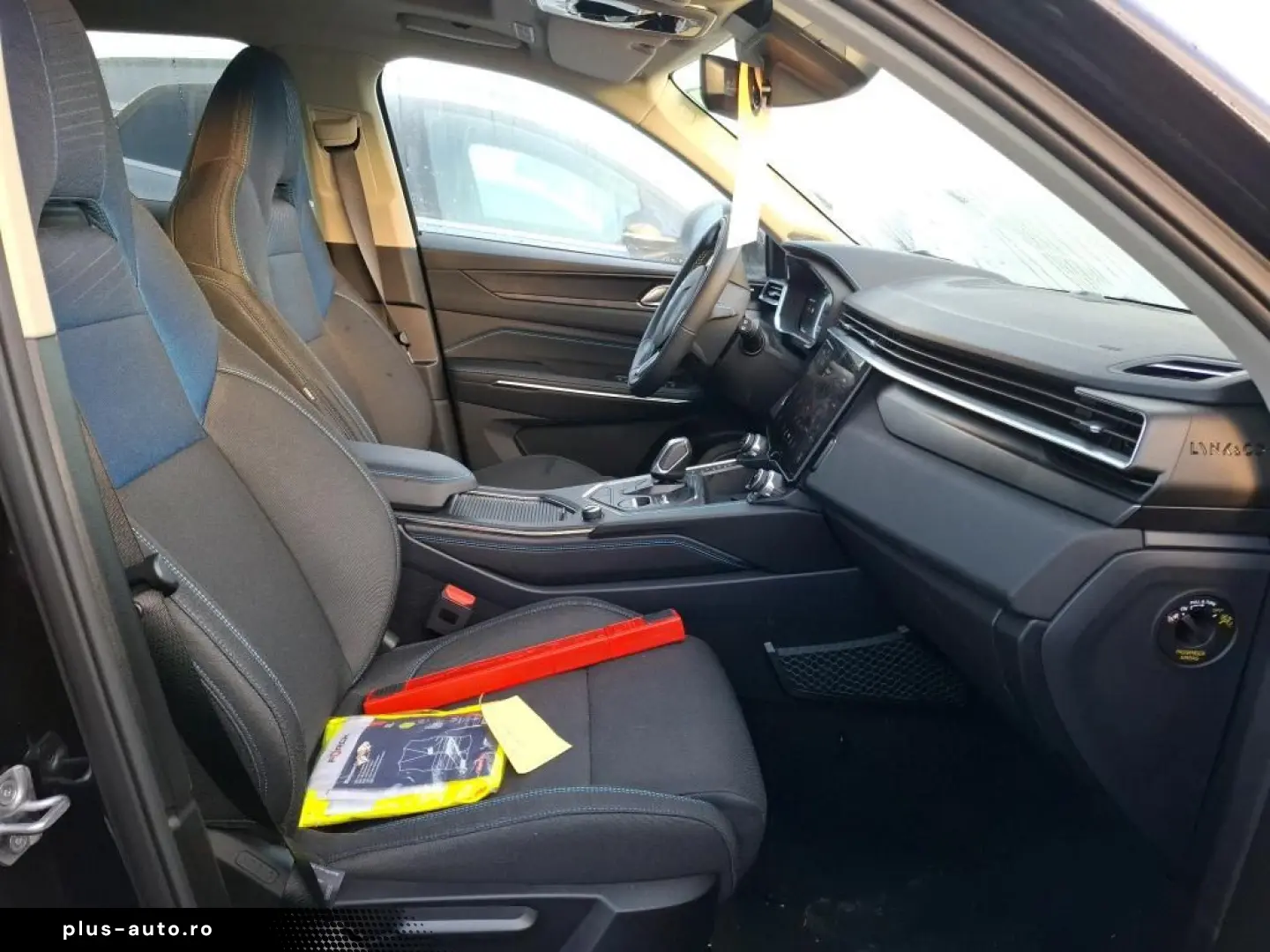 LYNC AND CO 01 1 5TD PHEV (EURO 6d)