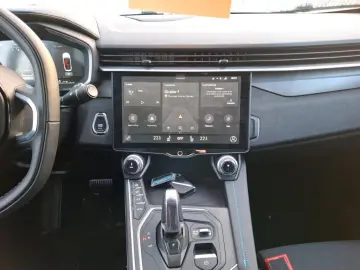 LYNC AND CO 01 1 5TD PHEV (EURO 6d)