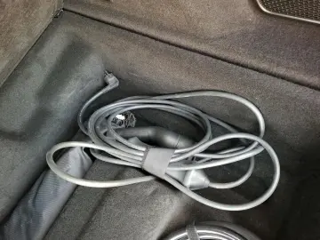 LYNC AND CO 01 1 5TD PHEV (EURO 6d)