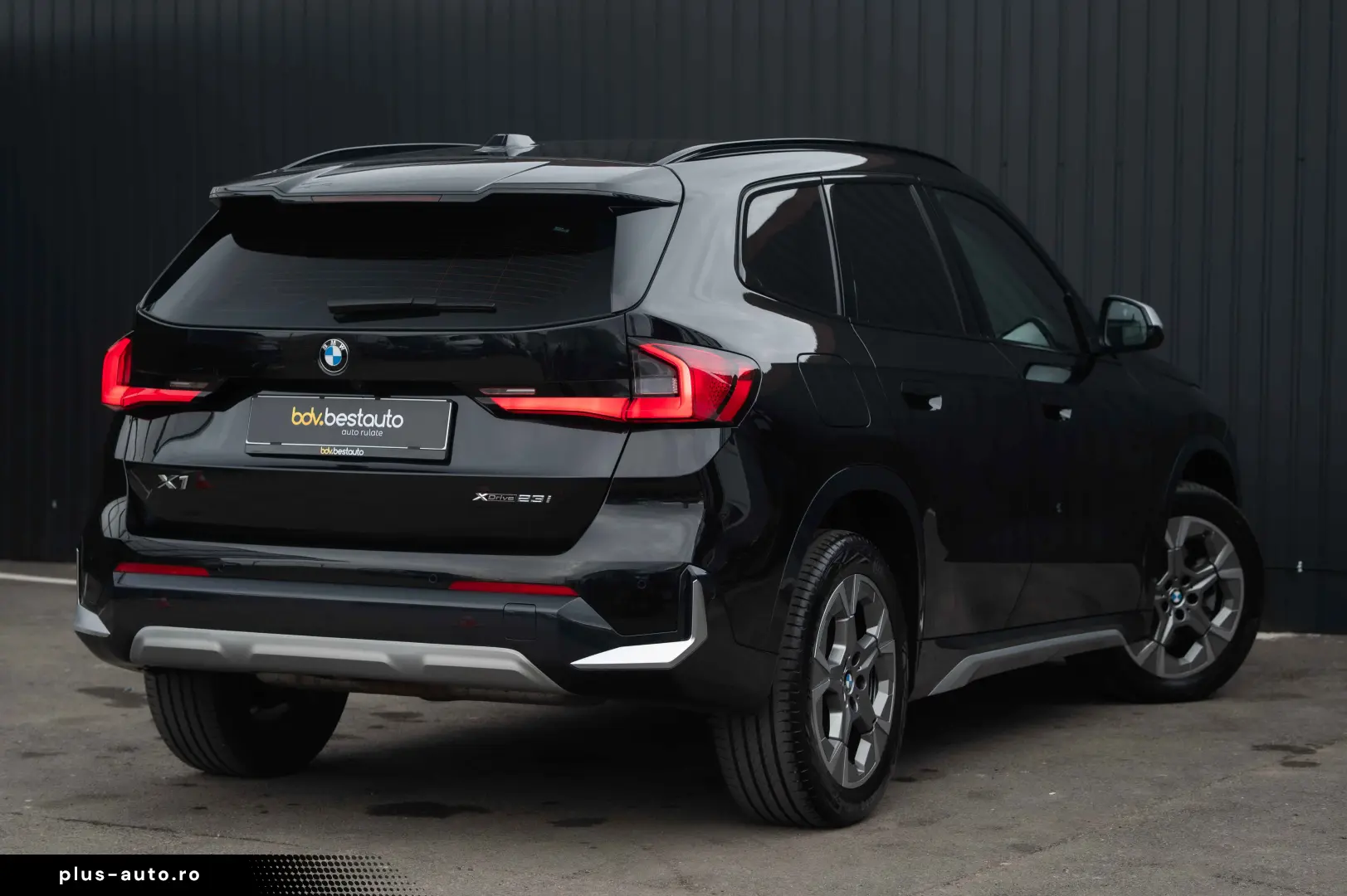 BMW X1 XDrive23i X-Line