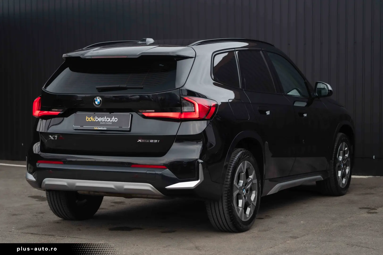 BMW X1 XDrive23i X-Line