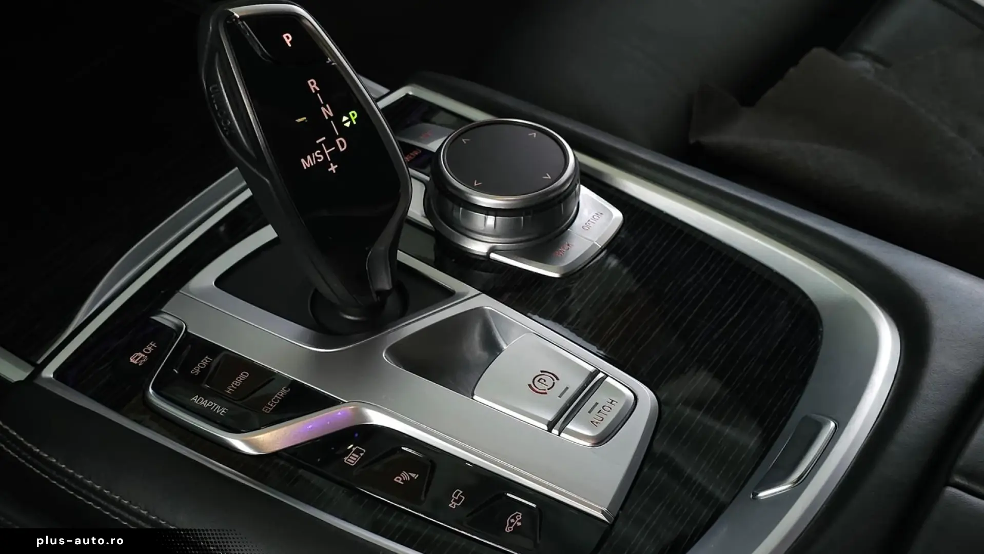 BMW 745e M Sport~ACC Lenkradheiz Massage Sitzklima