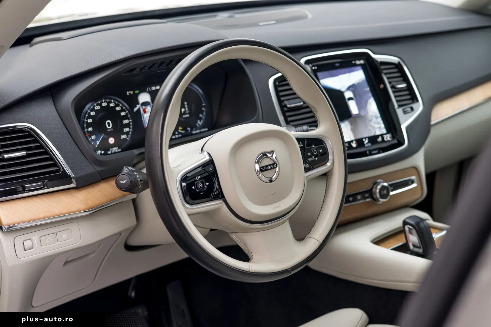 Volvo XC90 T8 Inscription AWD AT8