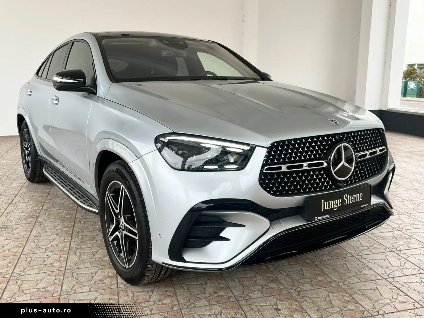 MERCEDES-BENZ GLE 400 e 4M AMG Line Pano-Dach Distro&hellip;