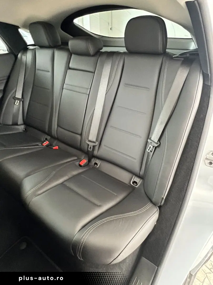 MERCEDES-BENZ GLE 400 e 4M AMG Line Pano-Dach Distro&hellip;