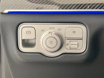 MERCEDES-BENZ GLE 400 e 4M AMG Line Pano-Dach Distro&hellip;