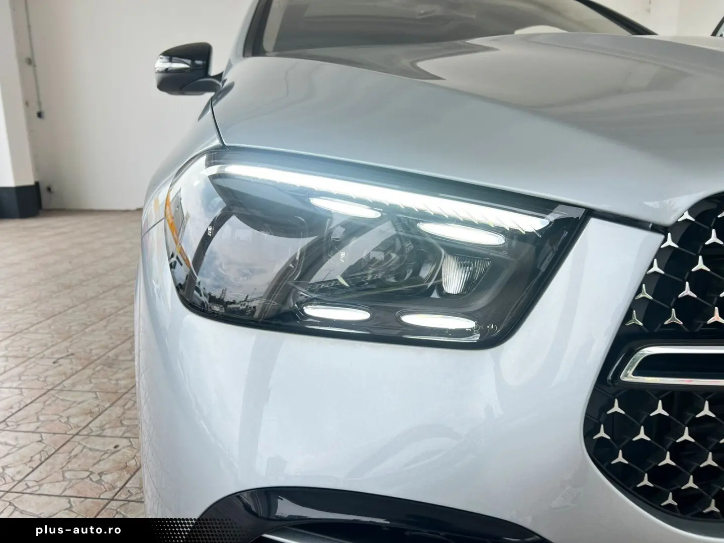 MERCEDES-BENZ GLE 400 e 4M AMG Line Pano-Dach Distro&hellip;