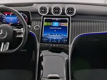 MERCEDES-BENZ GLC 300 4Matic AMG Line Premium