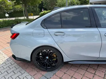 BMW M3 Cutie manuala