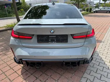 BMW M3 Cutie manuala