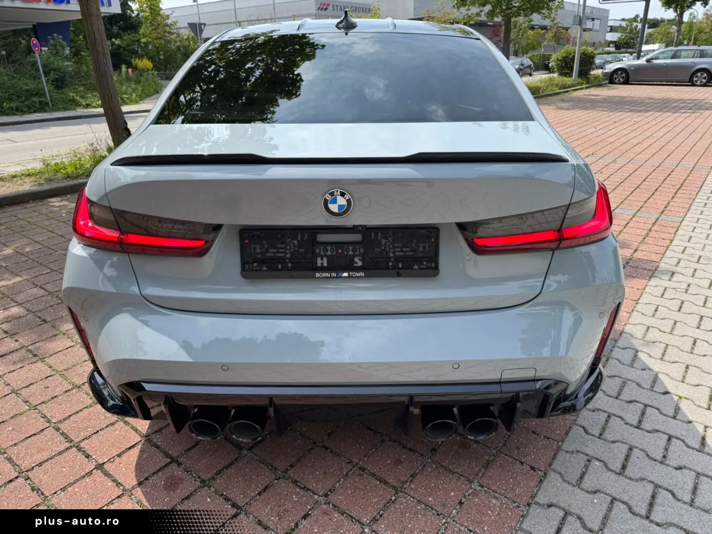 BMW M3 Cutie manuala