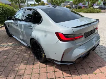 BMW M3 Cutie manuala