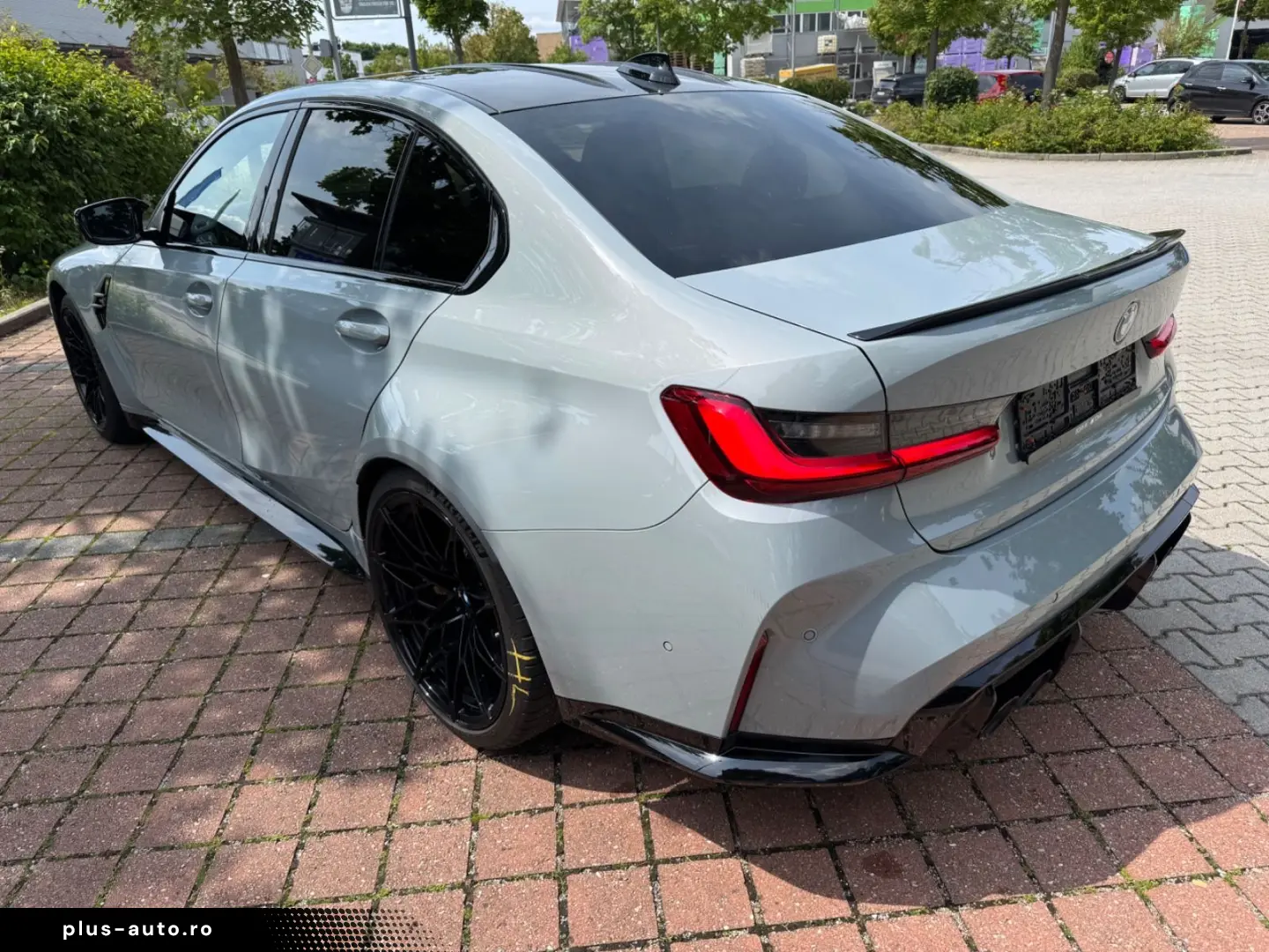 BMW M3 Cutie manuala