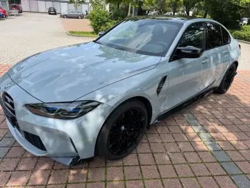 BMW M3 Cutie manuala