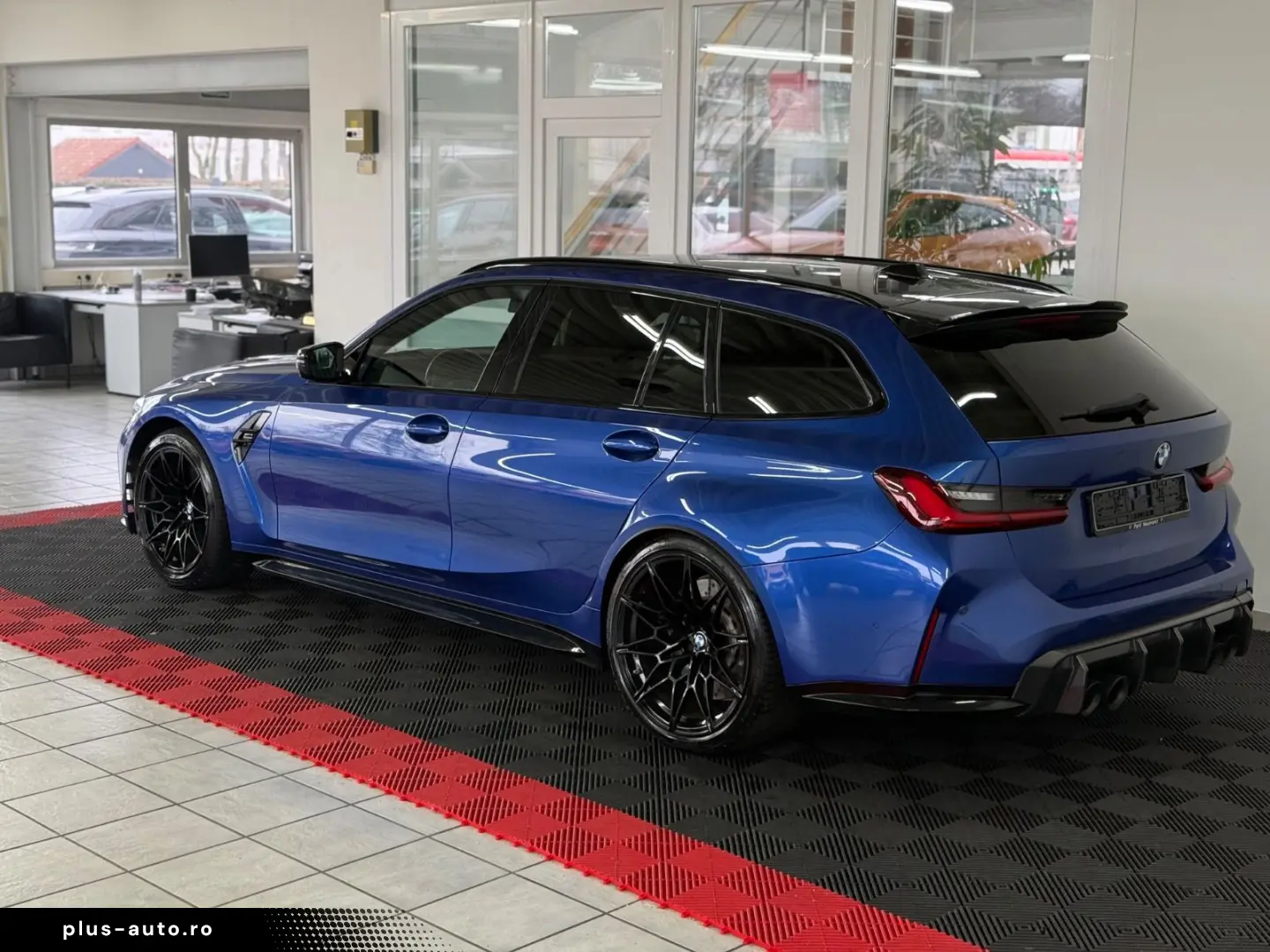 BMW M3 Touring xDrive Competition Carbon