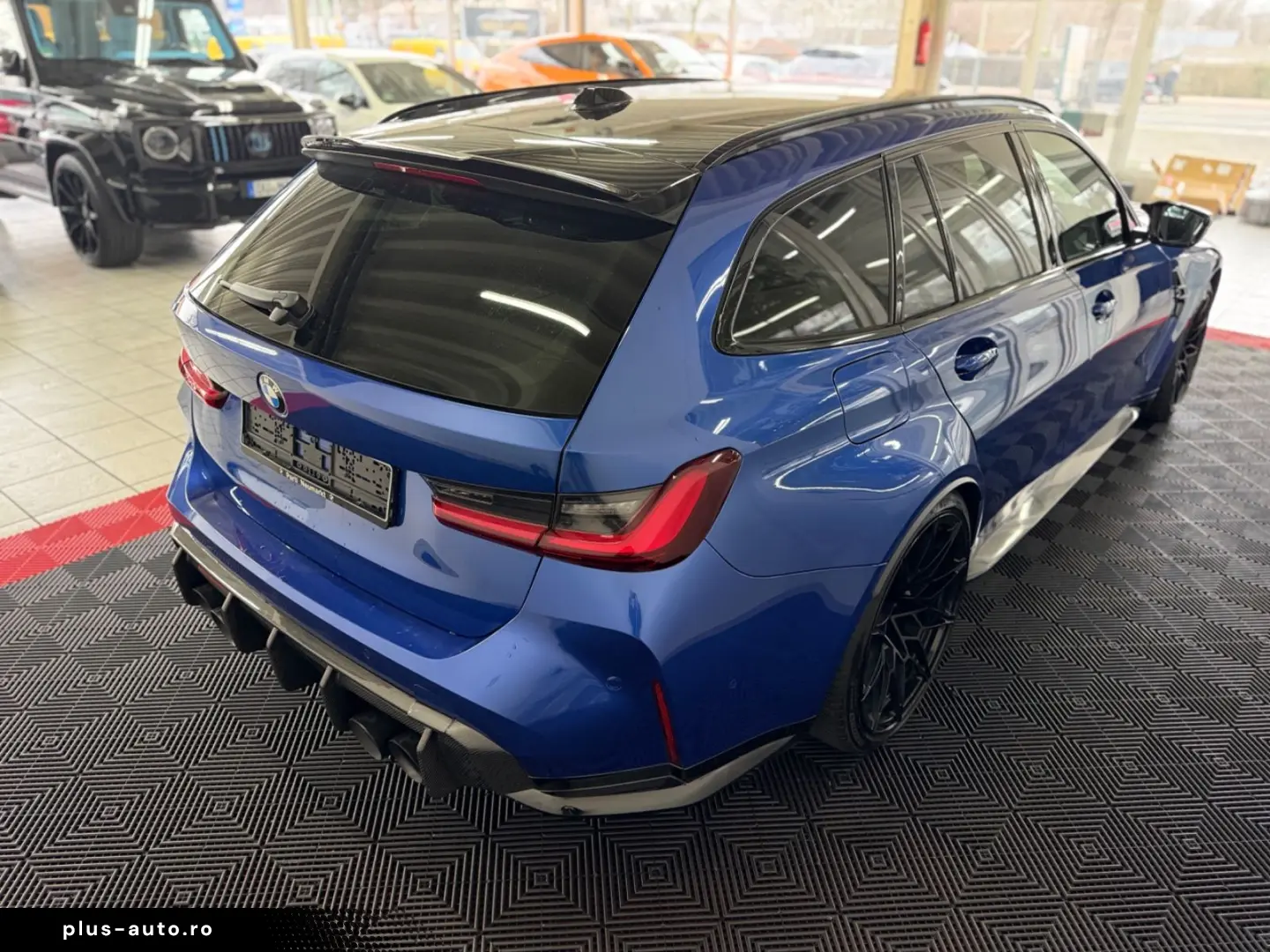 BMW M3 Touring xDrive Competition Carbon