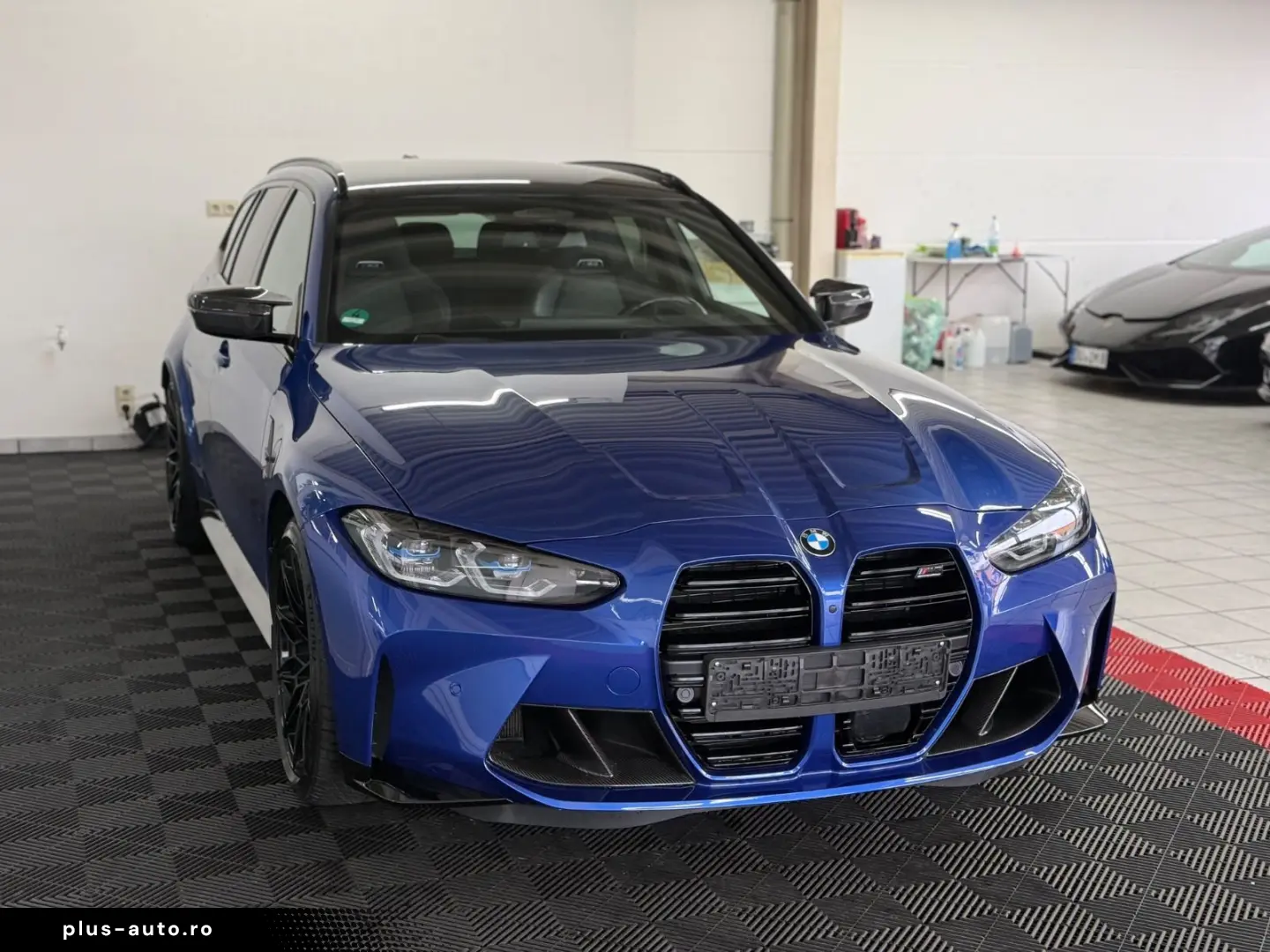 BMW M3 Touring xDrive Competition Carbon